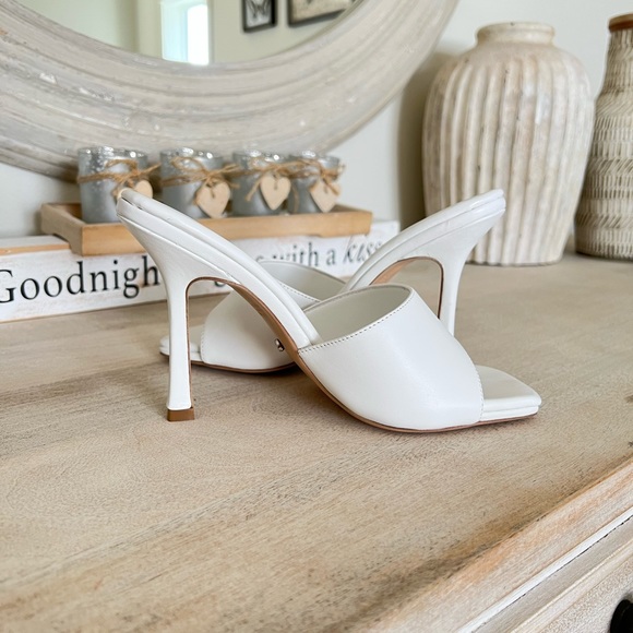 Slingback white Sandal Tony Bianco - Picture 2 of 7